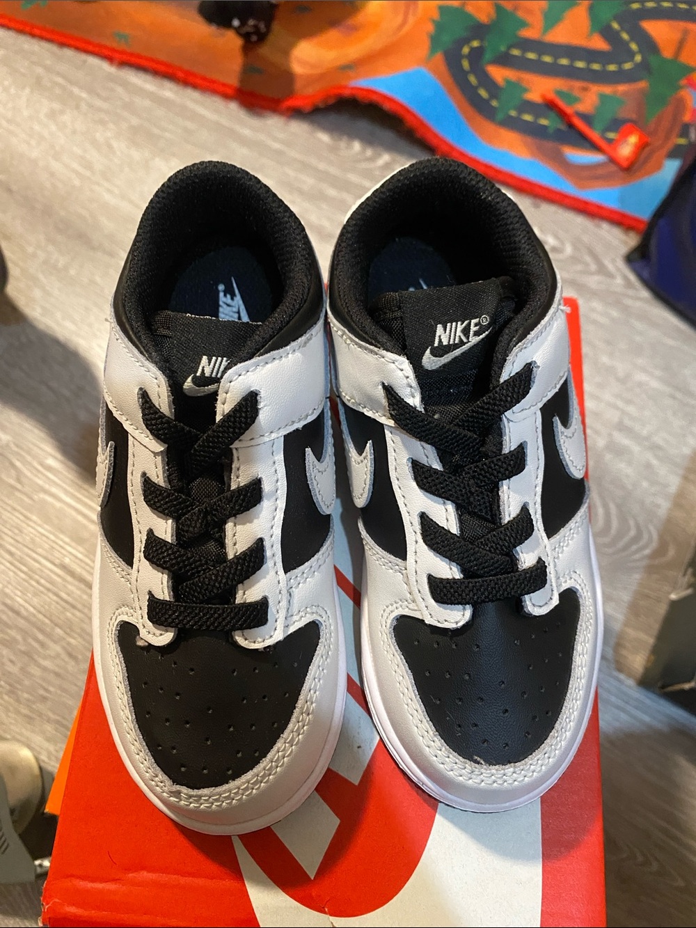 Nike Dunk Low Black Platinum Tint White